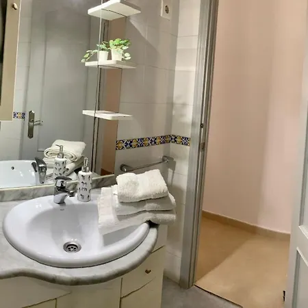 Villaverde Апартаменти Нерха